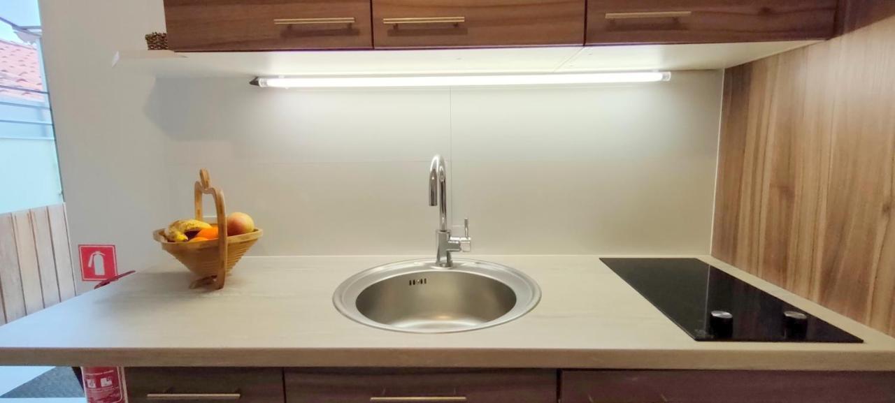 شقة Apartma Gust كوبر المظهر الخارجي الصورة